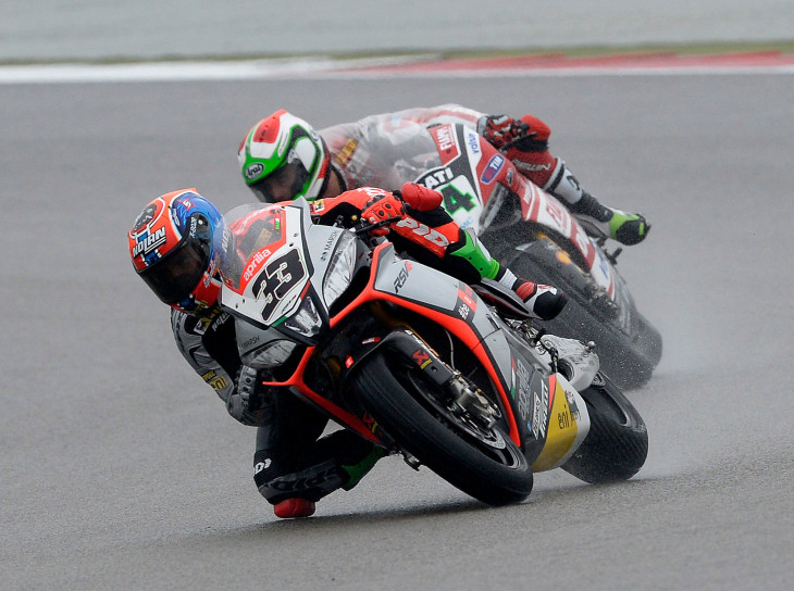 ApriliaRacing_Melandri